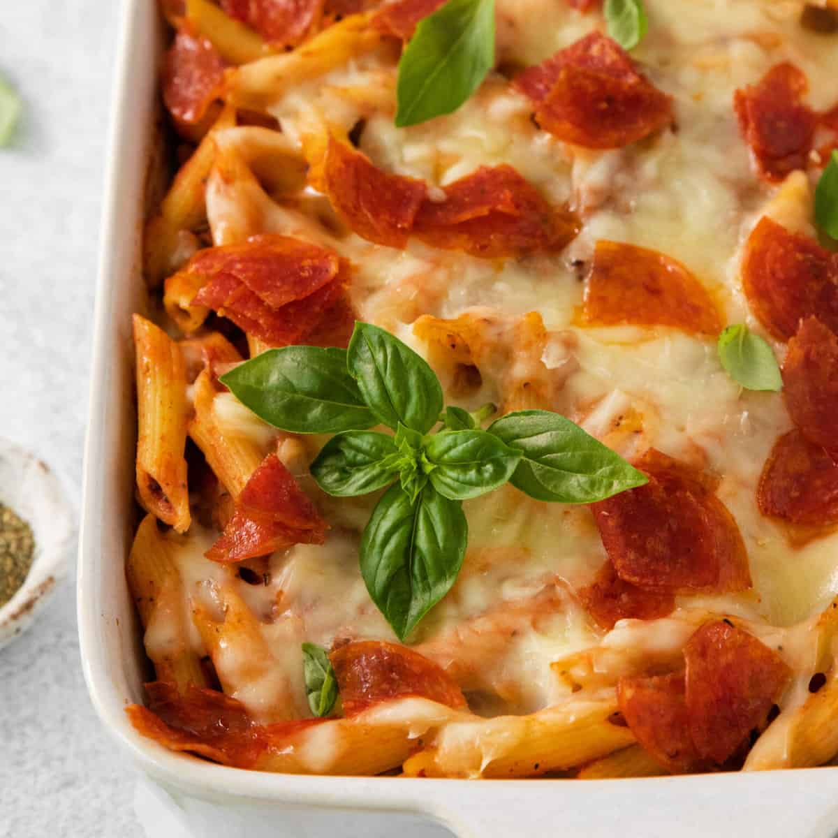 Pepperoni Pizza Casserole With Pasta The Cheese Knees